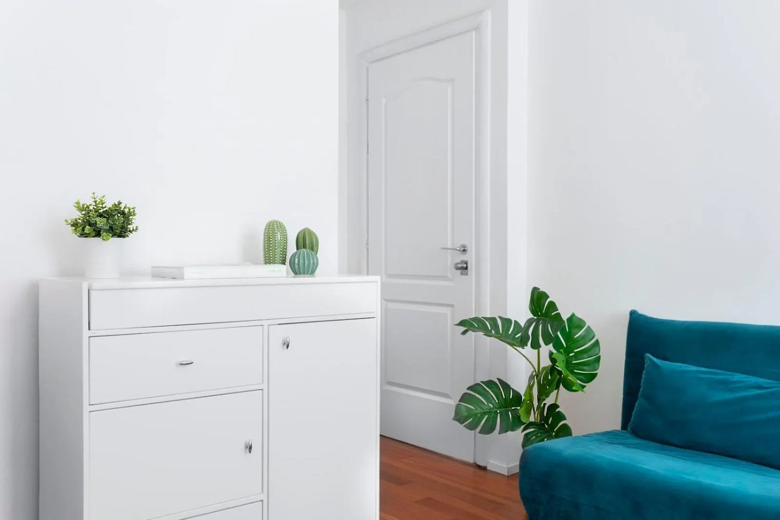 New! Lovely & Friendly In Milan Center C